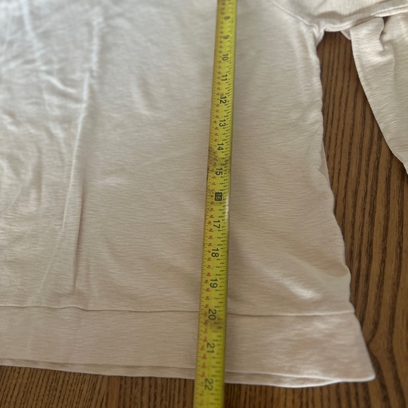 Banana Republic Outlet Yellow Top M - Picture 7 of 7